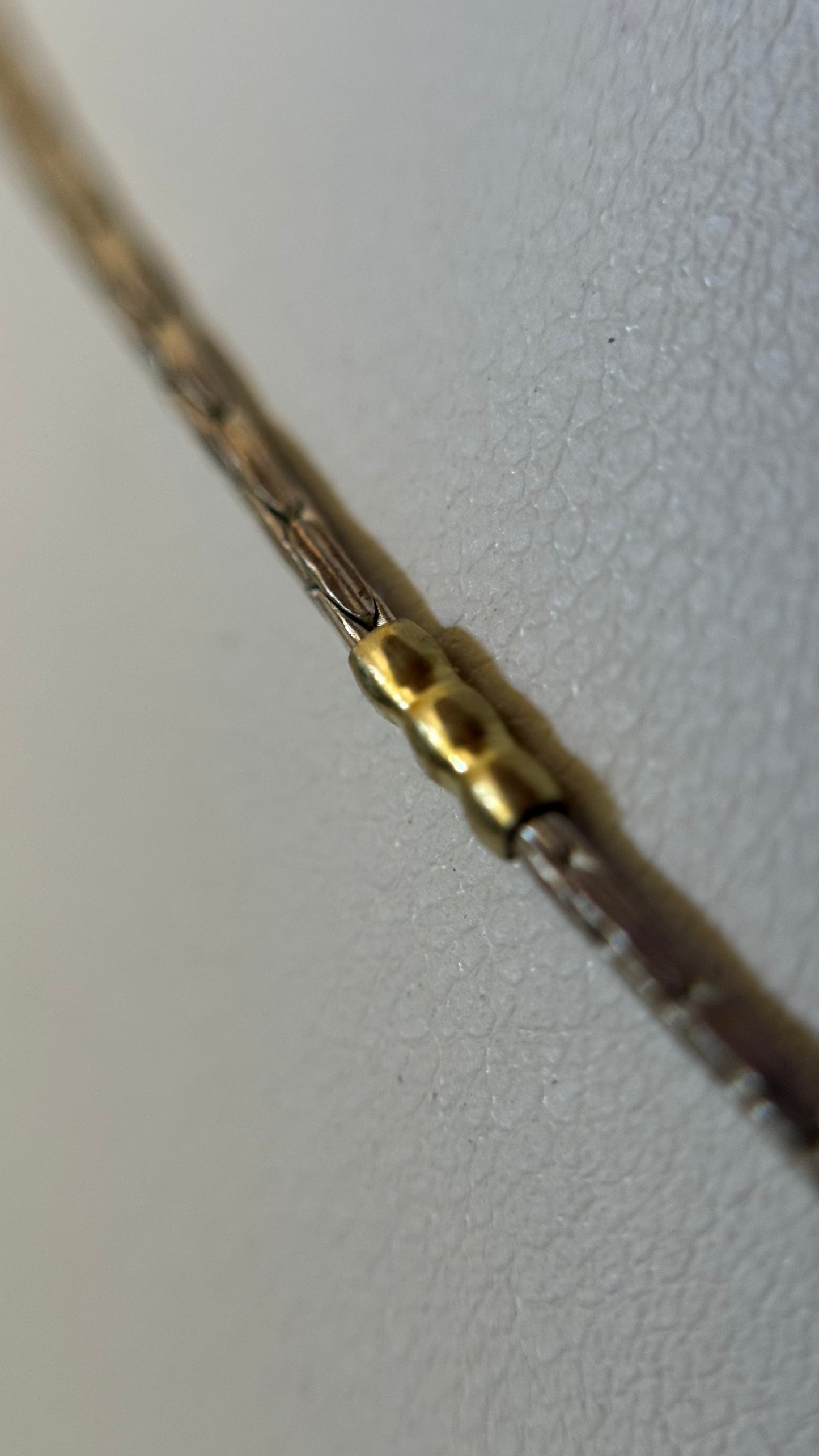 Cadena con dije de Cruz en Plata y Oro