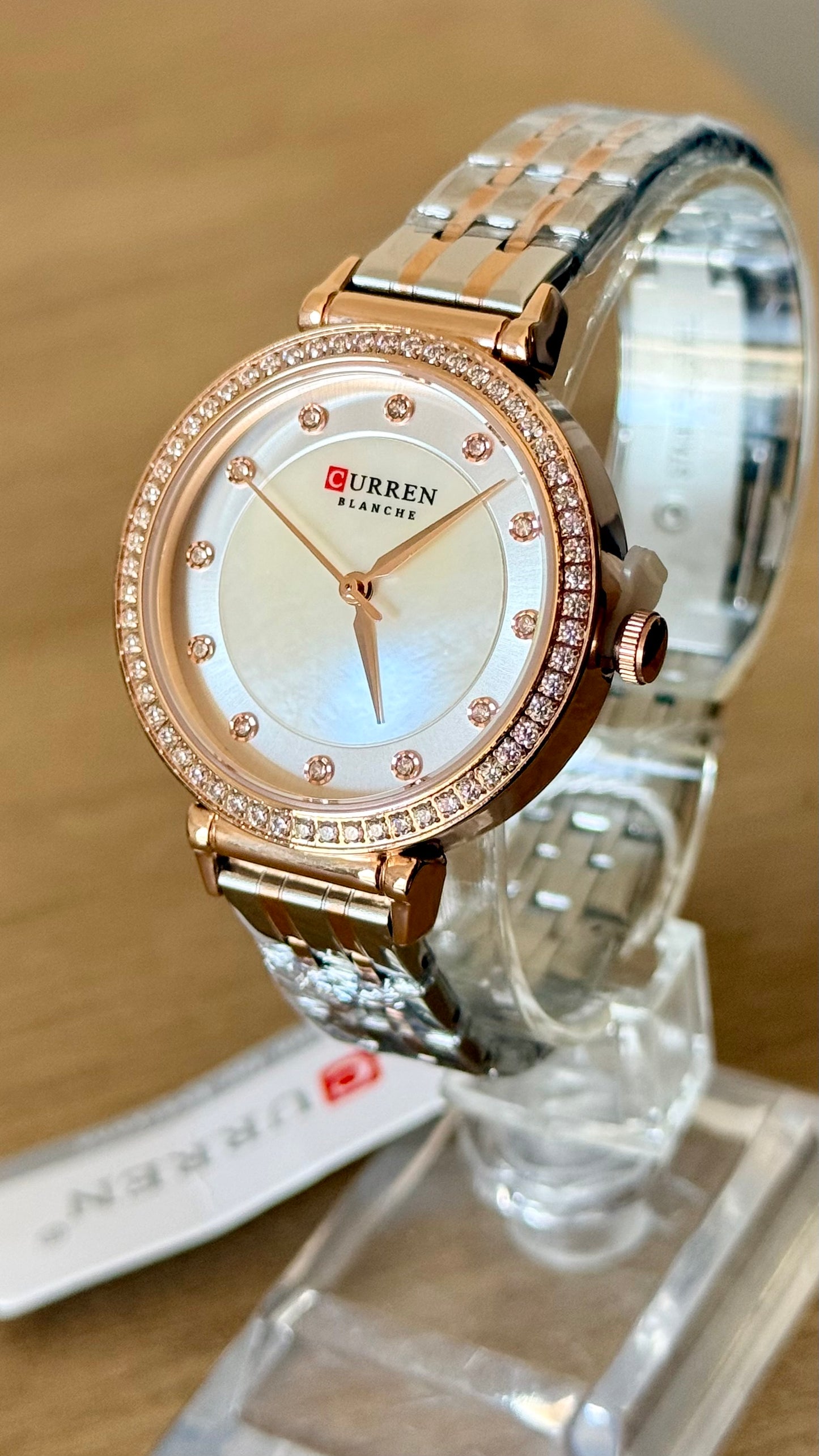 Reloj Curren de dama - Combinado plateado y oro rosa